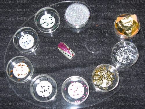 Swarovsky-Rhinestone-pallet
